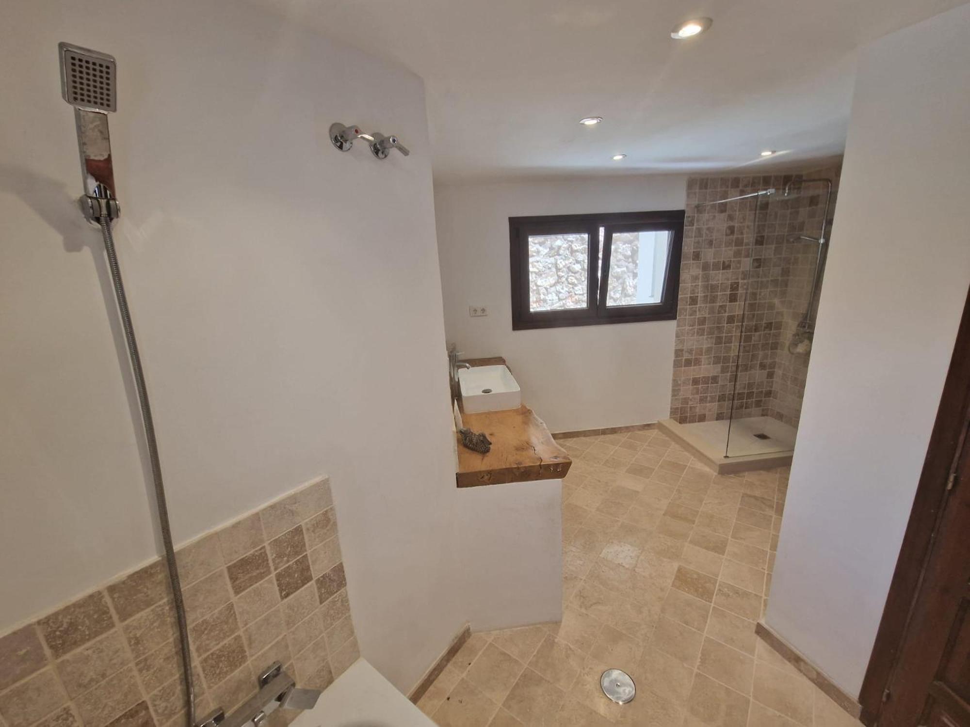 Habitacion Doble Con Bano Grande Privado En Piso Compartido Daire Málaga Dış mekan fotoğraf