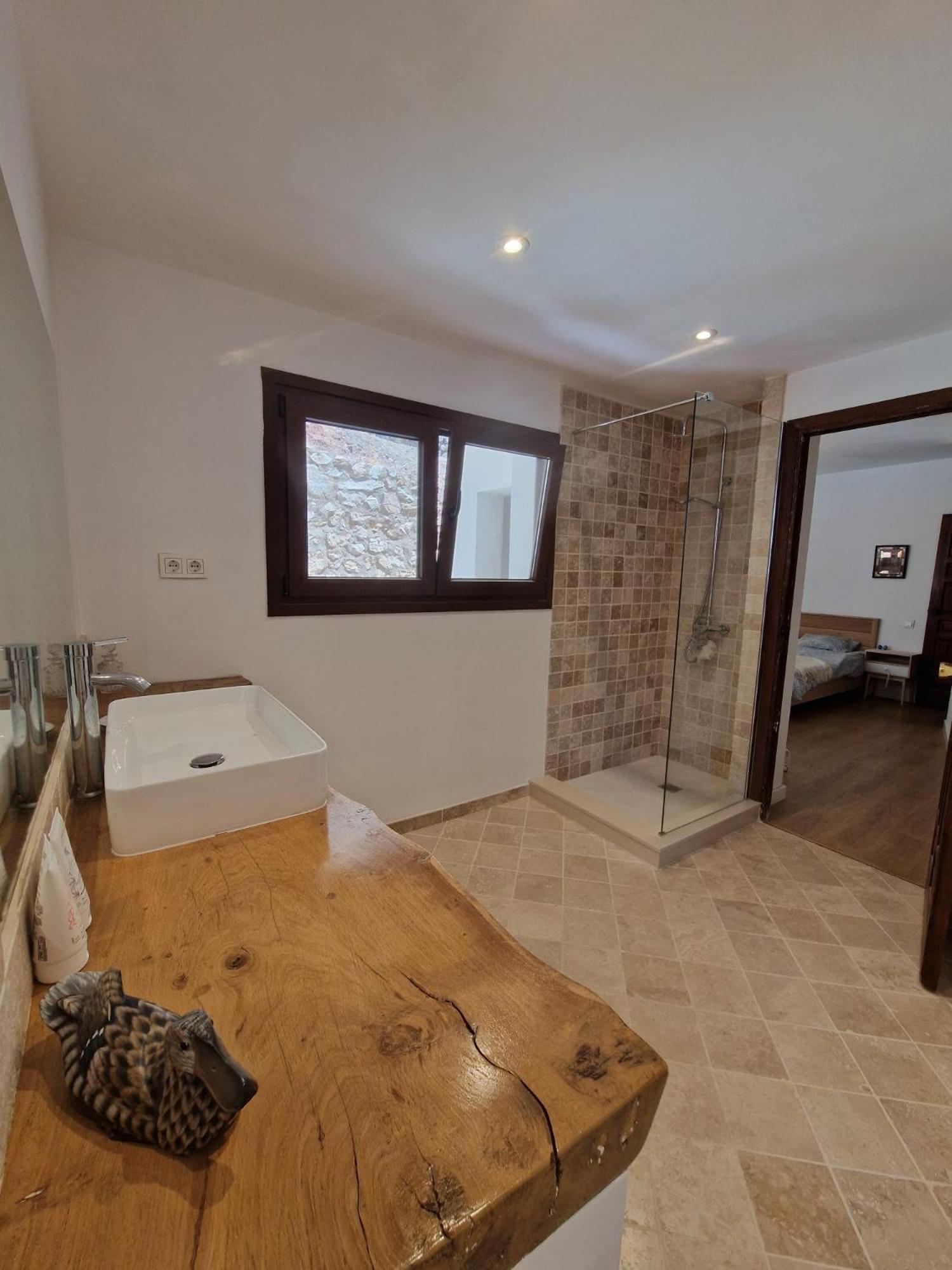 Habitacion Doble Con Bano Grande Privado En Piso Compartido Daire Málaga Dış mekan fotoğraf